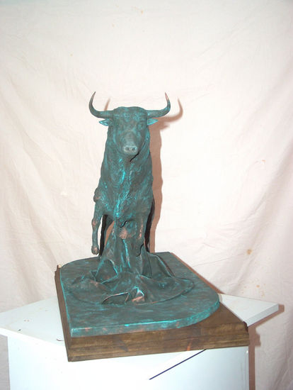 toro Cerámica Figurativa