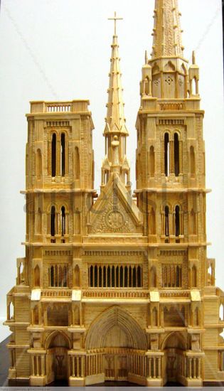 IGLESIA DE LOS CAPUCHINOS Madera Figurativa