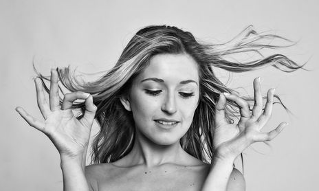 Piel y miradas / Looks & skin