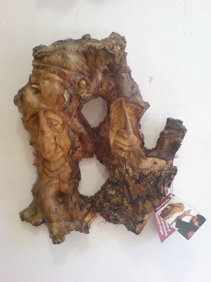 Los cuñaos. Wood Figurative