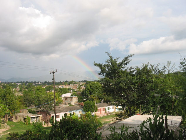 Paisaje con arcoiris 