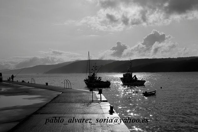 PESQUEROS Y PESCADOR