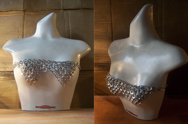 Peto femenino en taps de aluminio