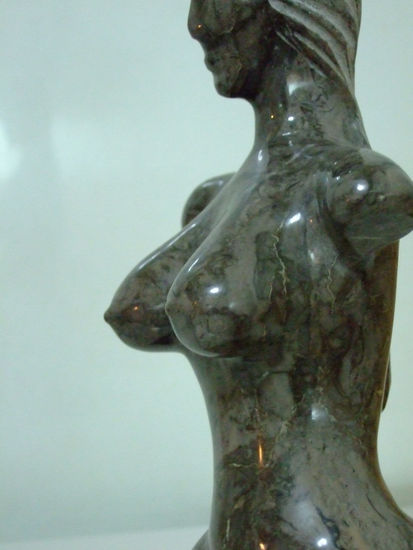 Sin Tetas No Hay Paraiso Marble Figurative