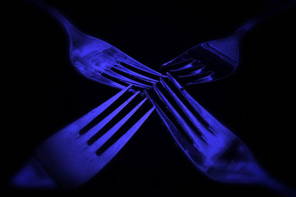 Cubiertos de Azul I