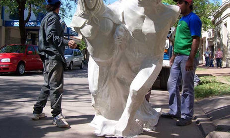 Monumentos alegóricos