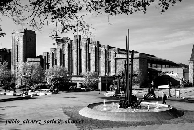 PLAZA y  ESTACIÓN DE SAN CRISTOBAL 