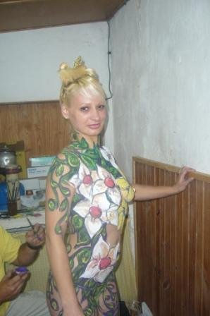 BODY PAINTING