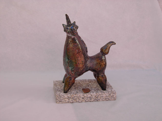 unicornio Pottery Figurative