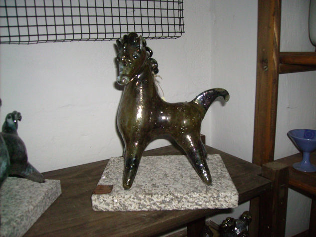 caballo Pottery Figurative