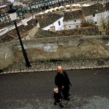 Abuelo & Nieto, Chinchón Fotoperiodismo y documental Color (Química)