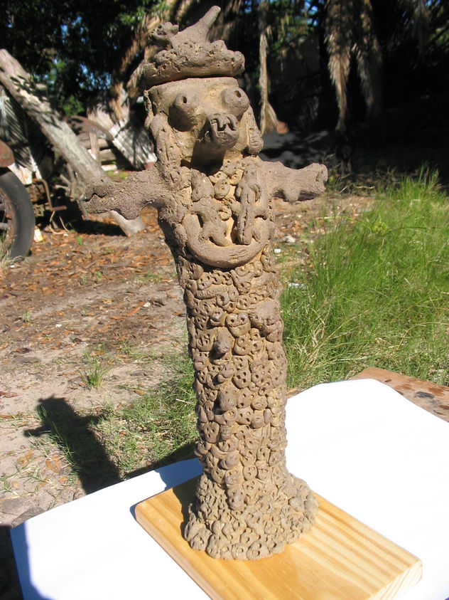 "Totem" (2)