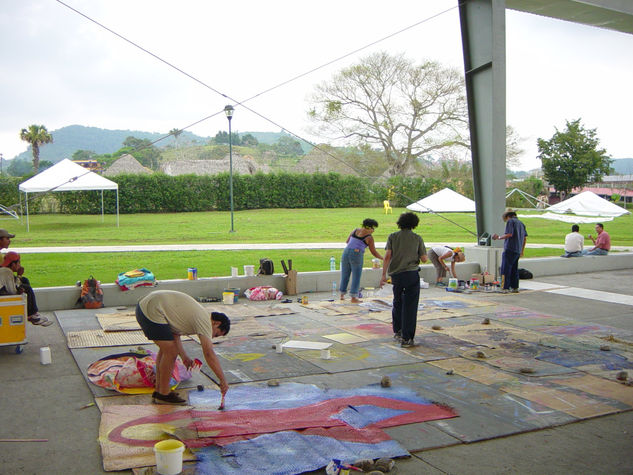 PINTANDO EN EL NICHO DE LA MUSICA DEL PARQUE TEMATICO DE CUMBRE TAJIN 