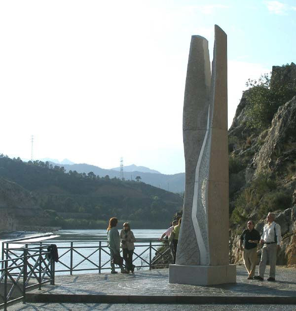 DE L'ASSUT AL DELTA