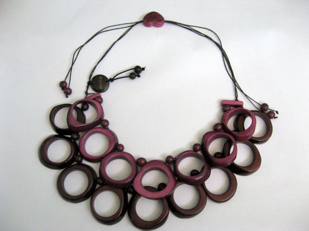 COLLAR TAGUA 
