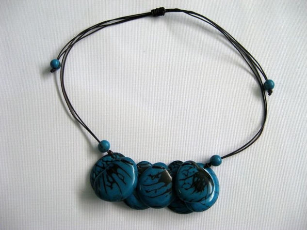 COLLAR TAGUA 