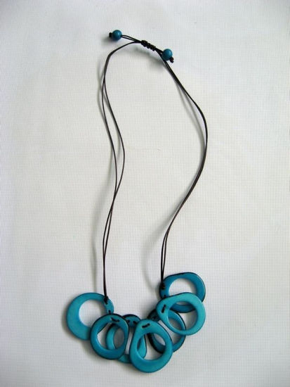 COLLAR TAGUA 