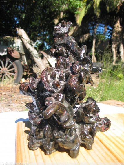 "Escultura negra"