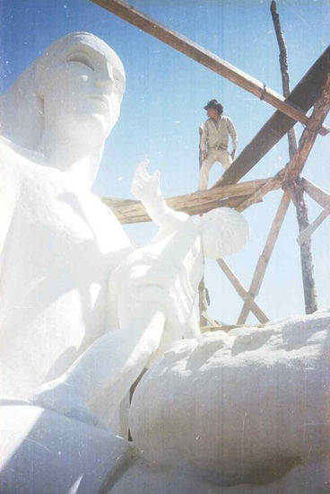 Desarmando el andamio de Nuestra Señora de Belén, Ciudad de Belén, Catamarca, Argentina 