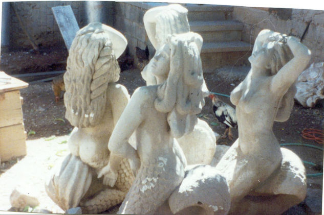 Sirenas Piedra Figurativa