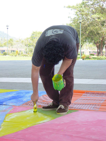 PINTANDO EN CUMBRE TAJIN CON PINTORES DE EL D.F. Y DE COLOMBIA 