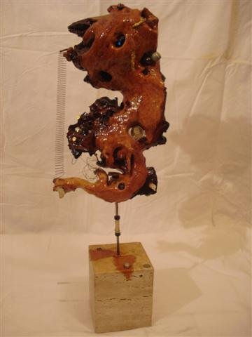 ESPERMATOZOIDE ENBALAZADO Wood Figurative