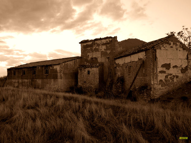 Casa del molino. Naturaleza Blanco y Negro (Digital)