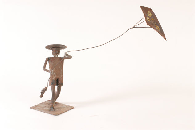 niño con cometa Iron Figurative