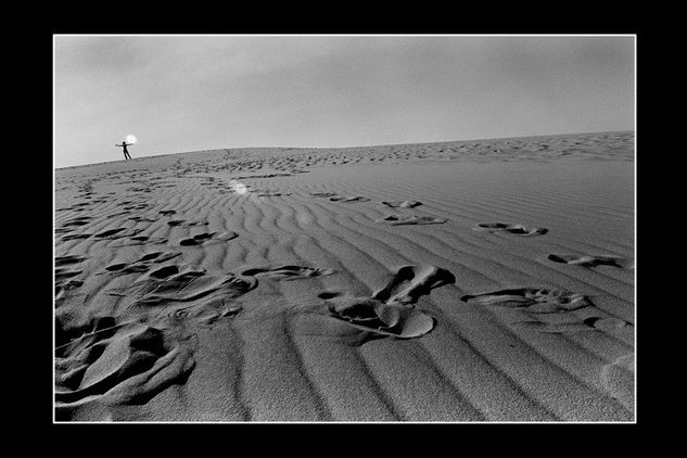 Cabo Polonio 2 Conceptual/Abstracto Blanco y Negro (Digital)