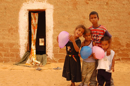 Globos y niños