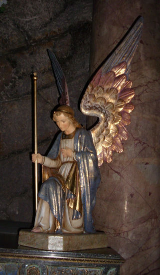 Angel Custodio Madera Figurativa