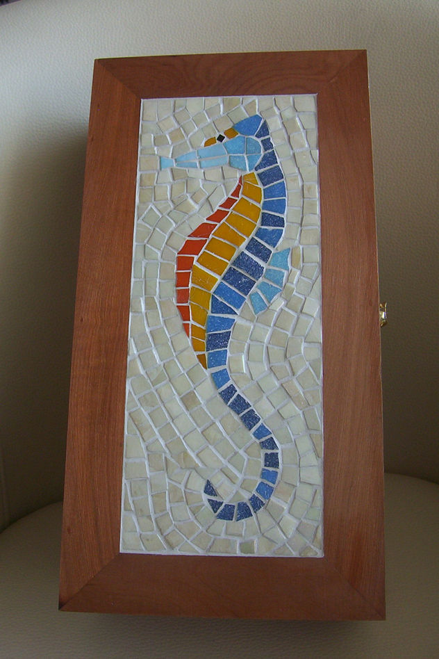 Caja Vino Caballito de Mar