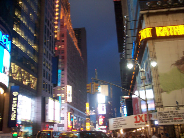 El imperio de neón tiene su trono en Times Square 