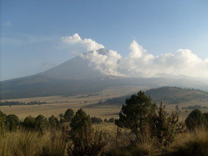 Popocatépetl humeante