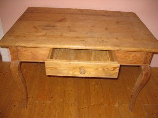 Mesa antigua en abeto,restaurada. Tavolo rustico vecchio, restaurato.