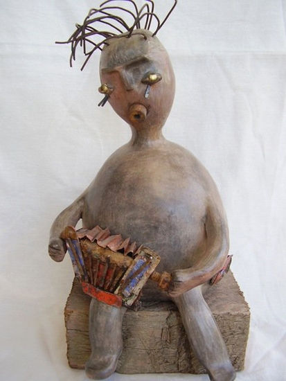 EL BANDONEONISTA Pottery Figurative