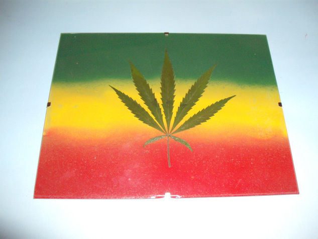 cuadro hoja de marihuana 