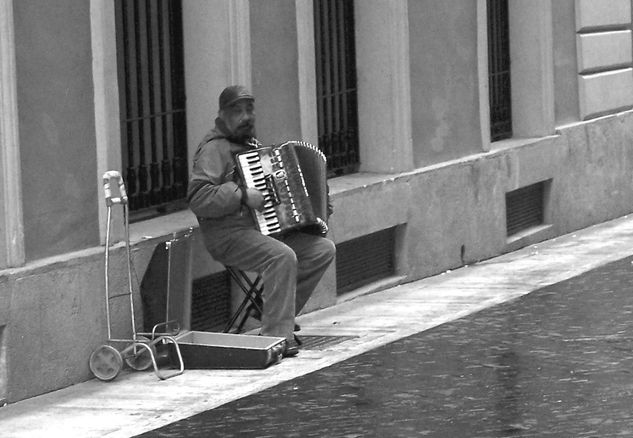 La pobreza Otras temáticas Blanco y Negro (Digital)