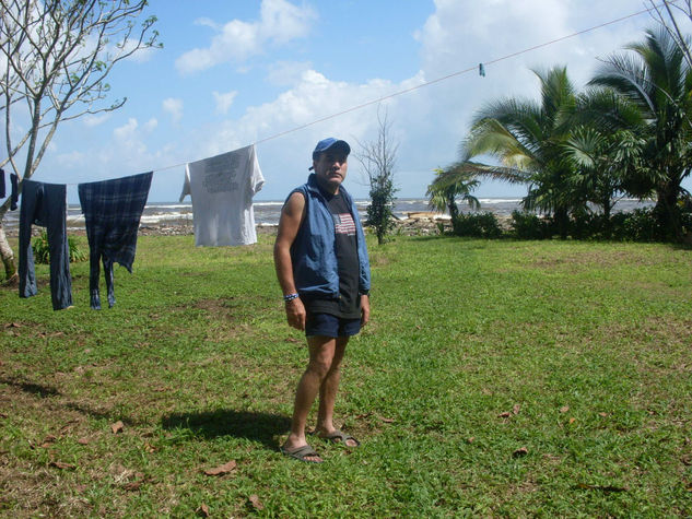 PATIO DE EL RANCHO DE FREDY FERNANDEZ EN EL CERRO DE TORTUGUERO 