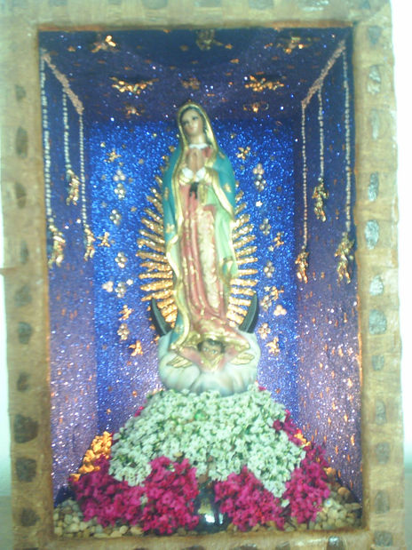 "Lupita entre los...