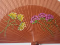 FLORES EN UN ABANICO