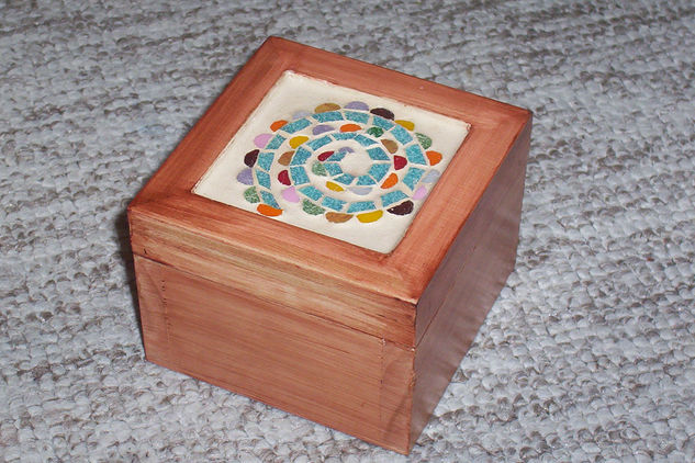 Caja cuadrada espiral 