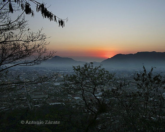 Así amanece Orizaba Architecture and Interiorism Color (Digital)