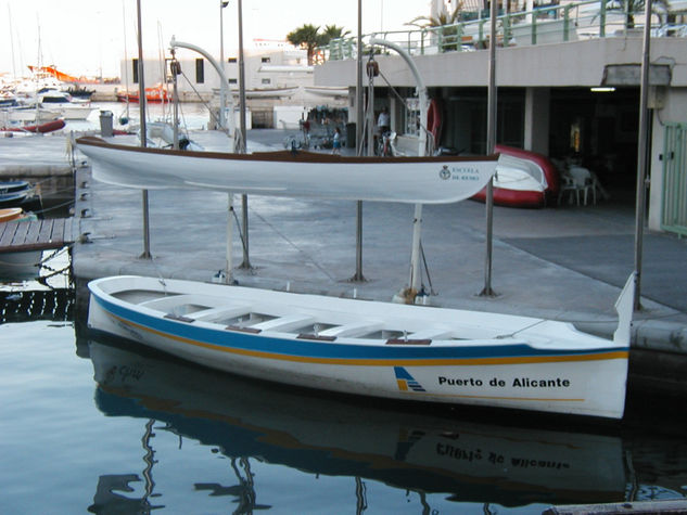 La Barca del Puerto 