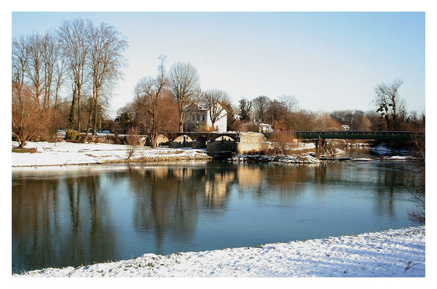 Champs sur Marne, Paris, Rio / River 