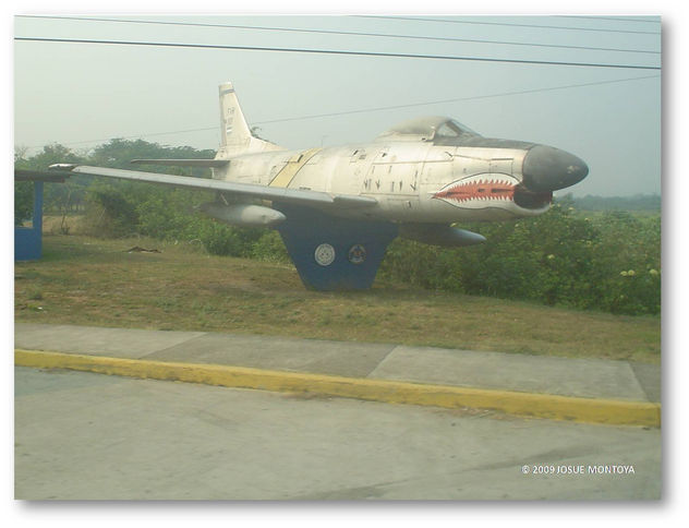 MONUMENTO 01