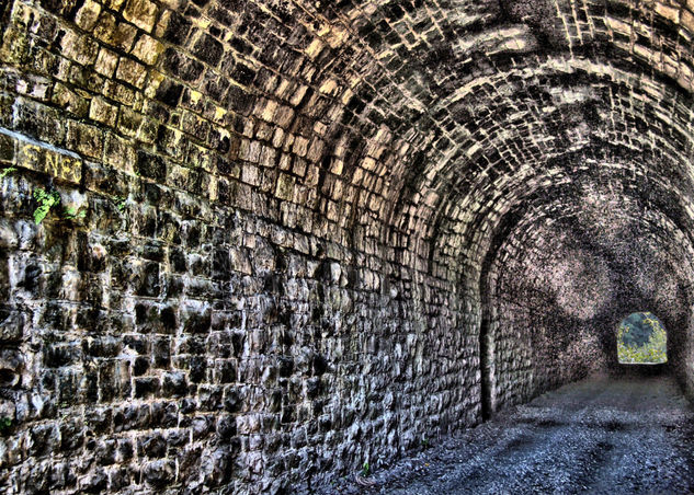 Túnel 1 Arquitectura e interiorismo Color (Digital)