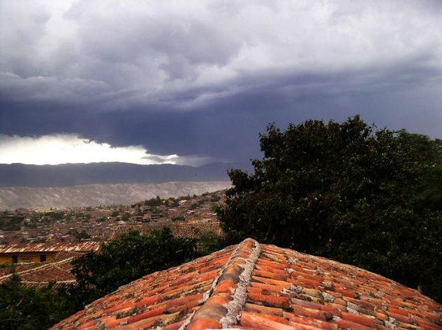 lluvia cercana Arquitectura e interiorismo Blanco y Negro (Digital)