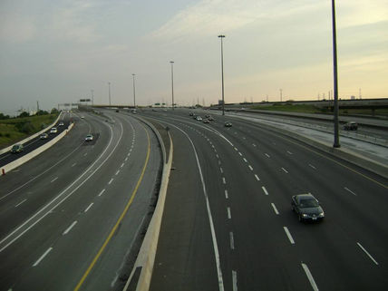 "vía 101 toronto...