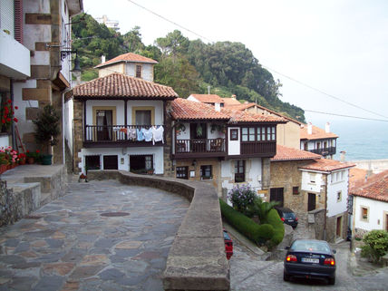 Lastres